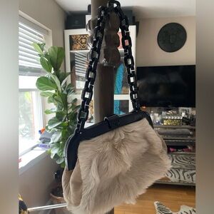 CHANEL Cream and Black Shoulder Bag